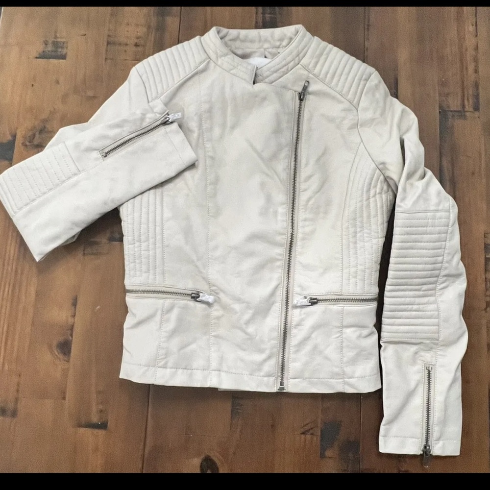 Cupcakes & Cashmere women's Faux Leather Moto Jacket Sz S NWT